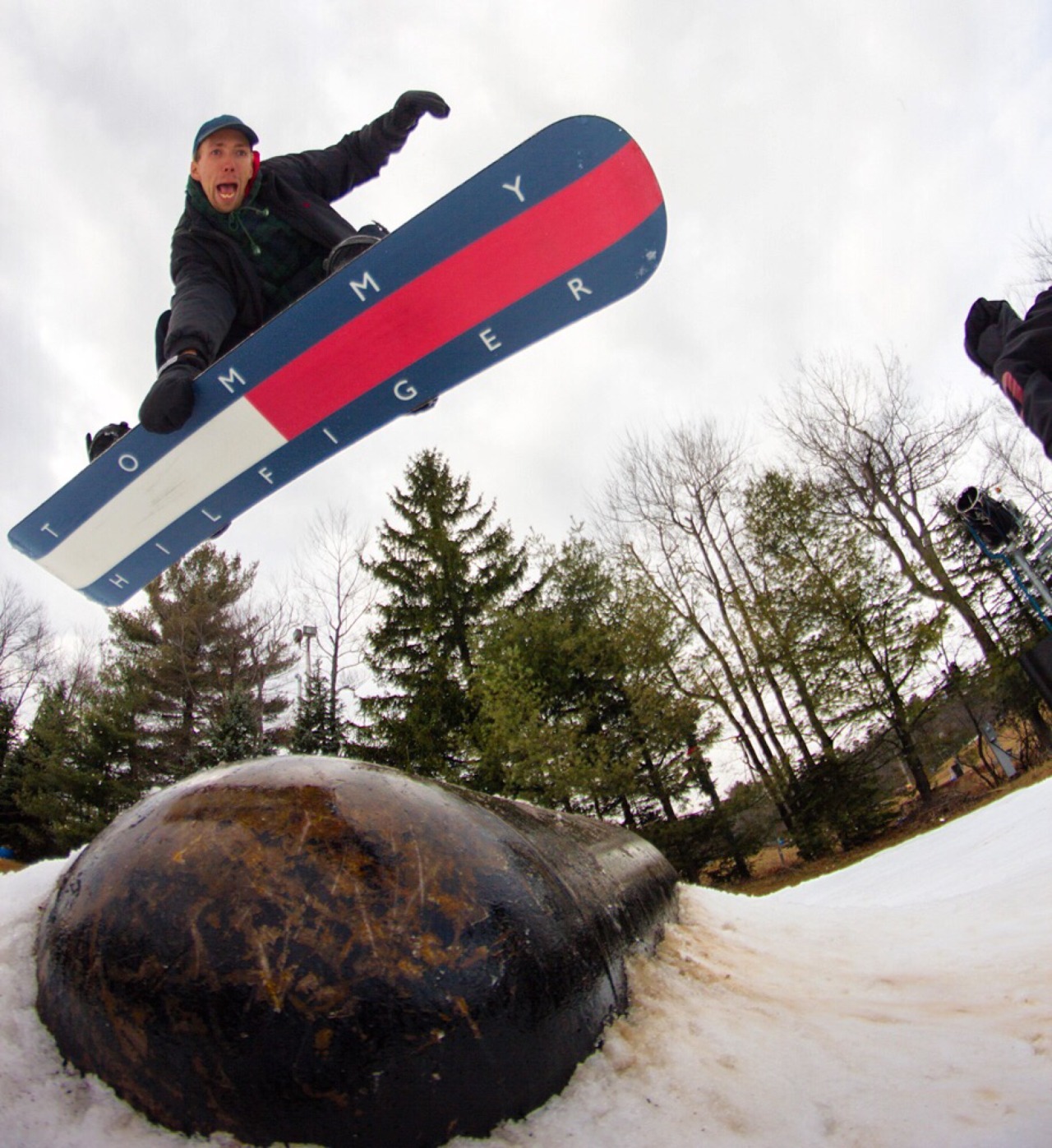 tommy hilfiger snowboard