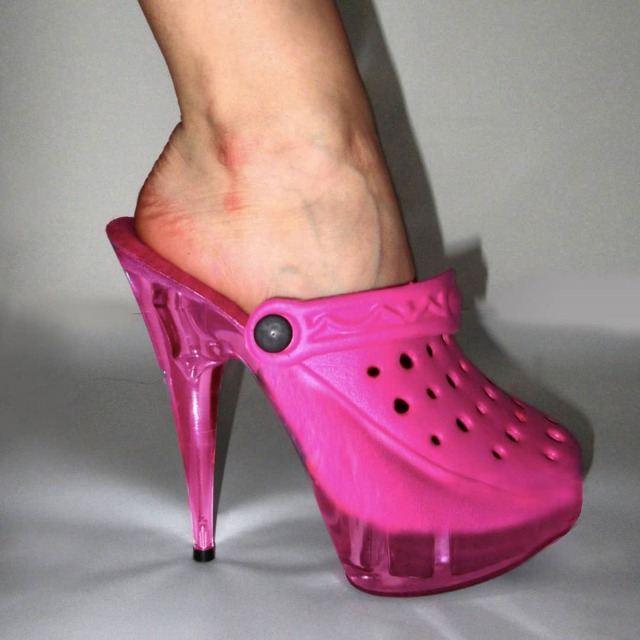 hot pink platform crocs