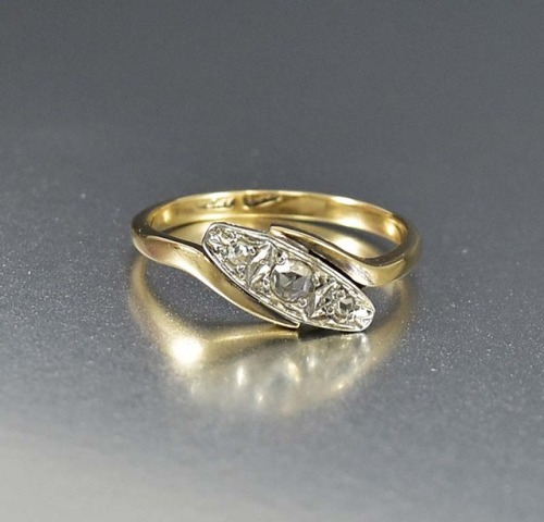 vintage engagement rings on Tumblr