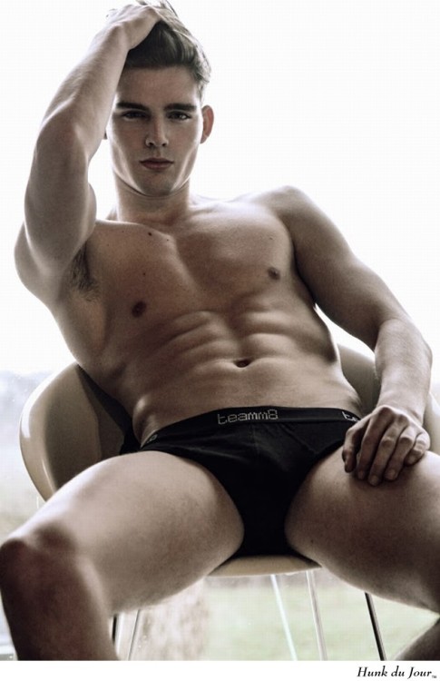 Your Hunk of the Day: Jan Borrink http://hunk.dj/7312