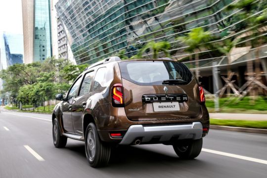 renault duster 2016 traseira