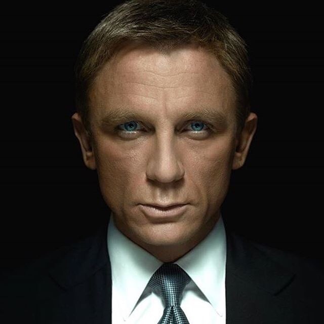 I ️ Daniel Craig — swing-of-things: Daniel Craig