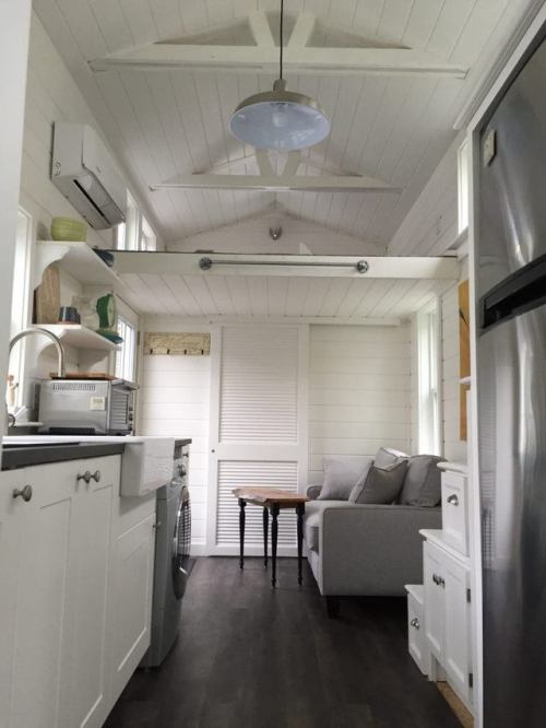 dreamhousetogo:The Magnolia Tiny Home, currently for sale