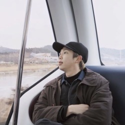 Voir un profil - Woobin Chae 67bc4652e4ca1aca4de649bdedd2f976085f1274