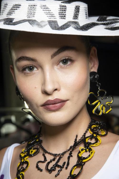 allaboutgracee:Grace Elizabeth backstage at Moschino S/S 2019...