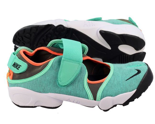 nike air rift Schoenen