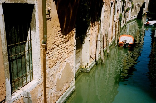 wornpath:film from venice, italy