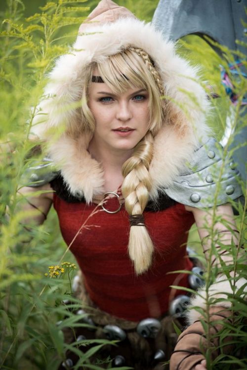 Female Viking Cosplay Costume How to Train Your Dragon Astrid Hofferson