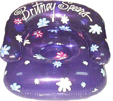 britney spears Britney 90s 2000s y2k aesthetic y2k nostalgia 90s kid My childhood bff had this and she didn& 039;t even deserve it