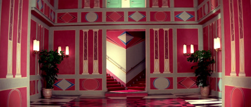 hungryhungryhorror:Suspiria (1977) A Visual Examination in Red