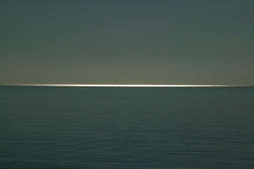 yama-bato:Franco Fontana – Seascape, Liguria (2005)