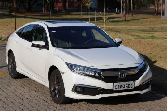 honda civic touring frente