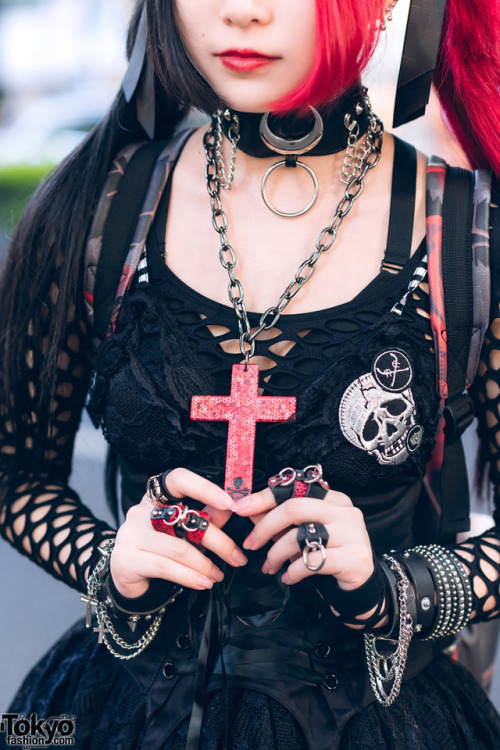 tokyo-fashion:Japanese gothic looks by 17-year-old Remon and...