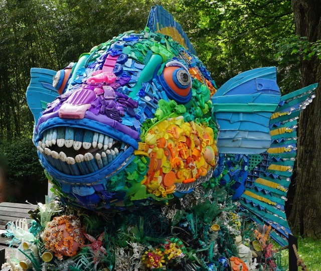 Priscilla the Parrot Fish The sculptures at the... - Sund Travels