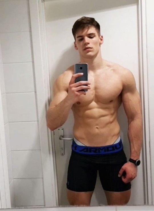 Young gay pornhub Young gay pornhub