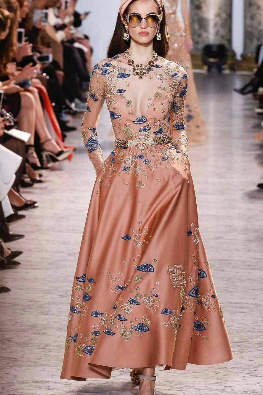 costume jewelry, citrine, apparel, fashionista, fashionstyle Elie Saab Spring Summer 2017 Couture. . , eliesaab , eliesaabdress , eliesaabworld , fashiondaily , springsummer2017 , spring , spring2017 , highfashion , instadaily , fashionblogger , fashionista , fashion , like , fashiontrends , womenswear , instafashionista , want , insta , likeforlike , instagram , instagood , fashionblogger 