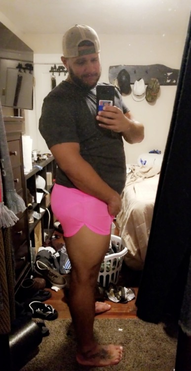 caramelrain2014:New jogging shorts, haha. Do you like?