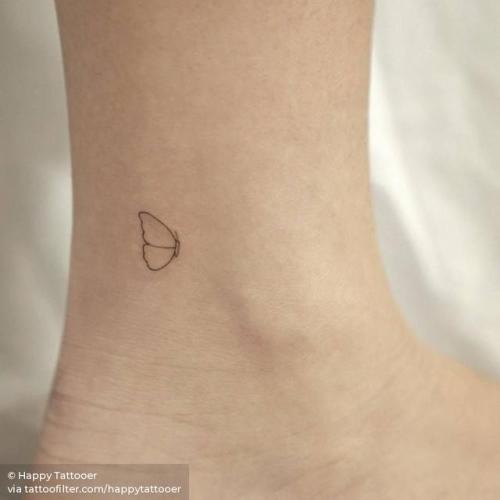 By Happy Tattooer, done in Seoul. http://ttoo.co/p/204164 small;micro;line art;butterfly;animal;tiny;ankle;ifttt;little;minimalist;happytattooer;fine line;insect