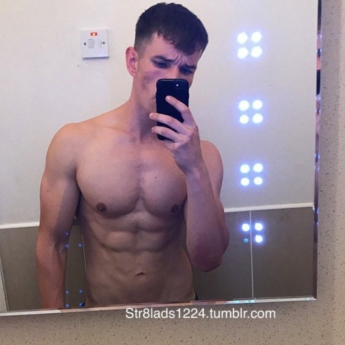 luke-winters:str8lads1224:Richard 19 Dublin UKFit as fuck