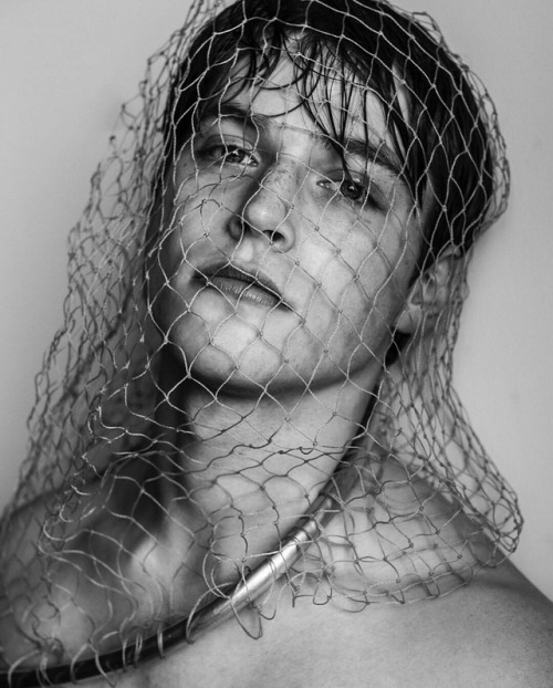 underneaththestarlight:Froy Gutierrez by Maxwell Poth