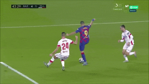 Gif Luis Suarez Insane Backheel Goal Against Mallorca Witty Futty