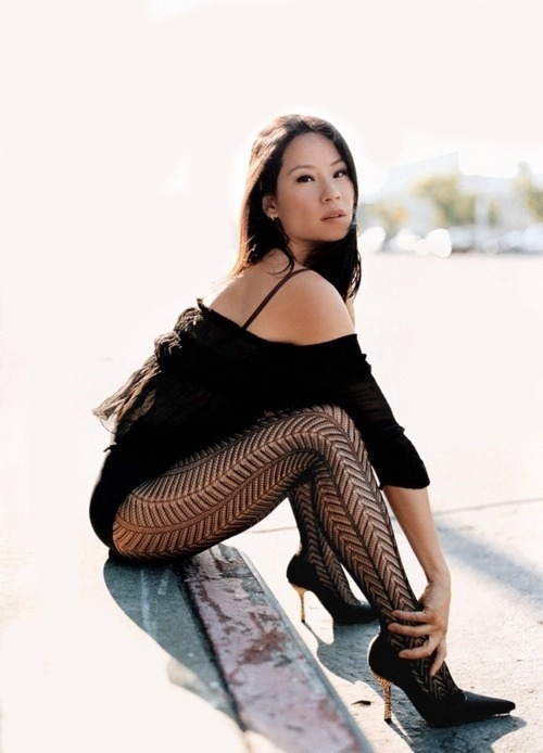 femaleceleb:Lucy Liu