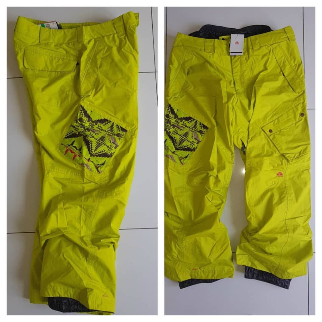 nike acg snowboard pants