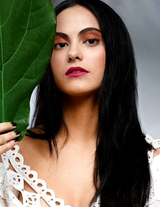 Camila Mendes Tumblr_pnk097FH4S1qfg6byo1_540