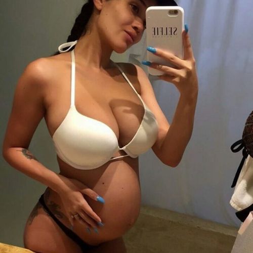 Nice fat preggo tits on this slim babe