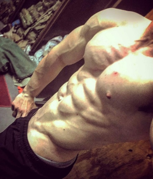 bseknoxtn1993:chettbro:US Army “18 yo Supreme Alpha”Follow...