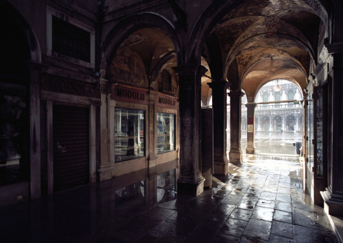 allthingseurope:San Marco, Venice, Italy. Acqua Alta. (by...