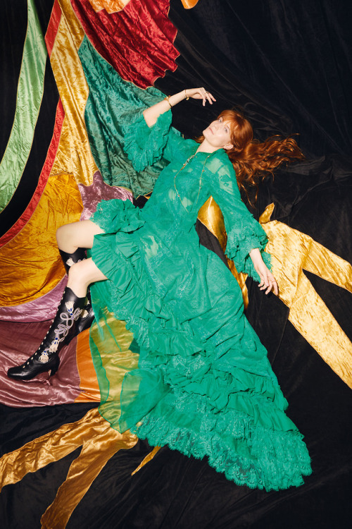 edenliaothewomb:Florence Welch, photographed by Quentin Jones...