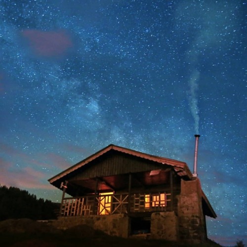 oldfarmhouse:Did you know, In Idaho, during the summer, it...