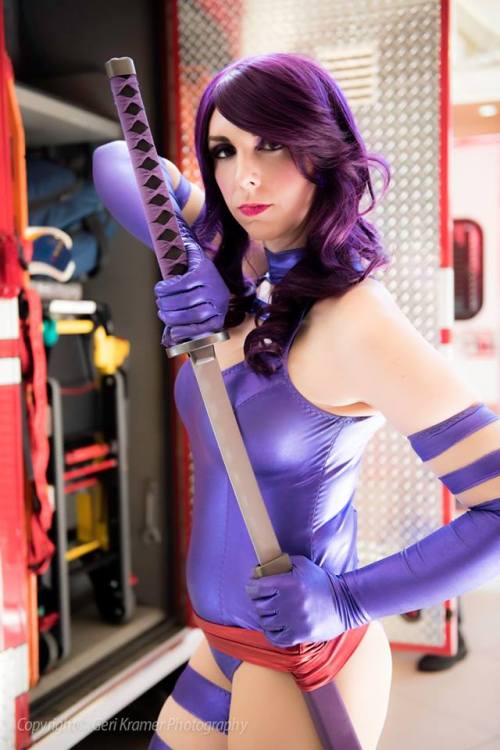 Jerikandra Cosplay (USA) as Psylocke.Photos by:Geri Kramer...