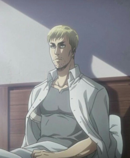 commander handsome erwin smith | Tumblr