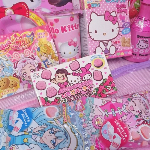 underthebogart:Pastel + Kawaii + Sanrio Moodboard requested by...