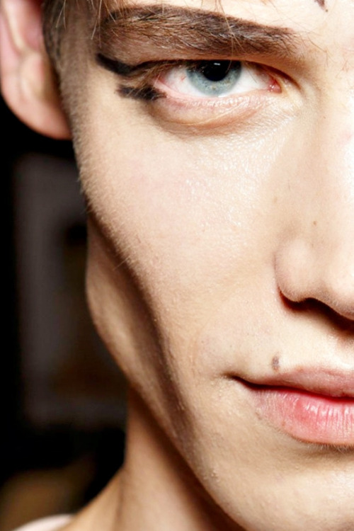 money-in-veins:Cyril Trehoux PFW FW14 | Florian...