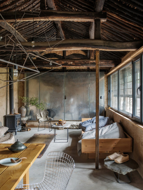 keepingitneutral:Bejing Cottage Refurbishment by Christian...