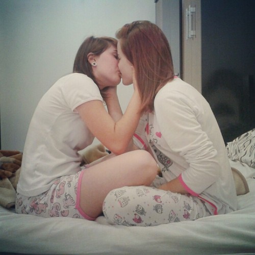 @Lesbian Pleasure - LGBT Pride and Relationship