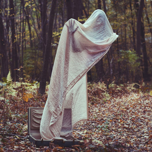 rawrrachey:glassbottomairplane:Cool ghost photography by...