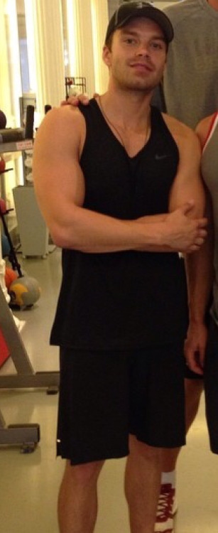 stvebvckys:Sebastian Stan+gym  We all need this dont lie