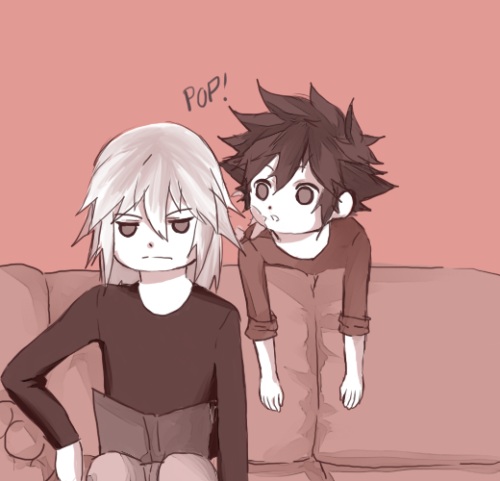 vani-e:And thats why Riku has short hair now…Sorry, long...