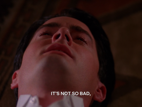 brand-upon-the-brain:Twin Peaks: S02E01 “May the Giant Be with...