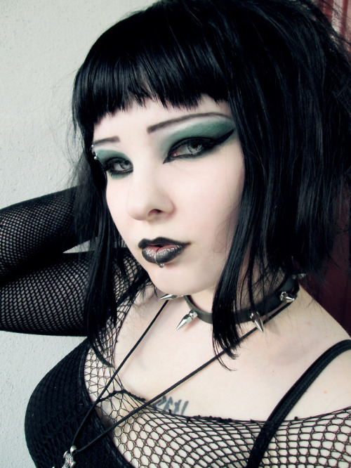 traditional goth on Tumblr