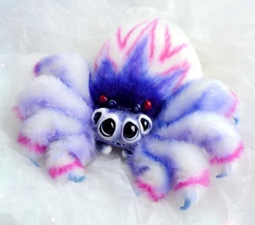 sosuperawesome:Fluffy SpidersAlvamade Toys on EtsySee our...