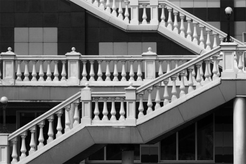 monochromebeauty:Elements of urban architectureDmitry...