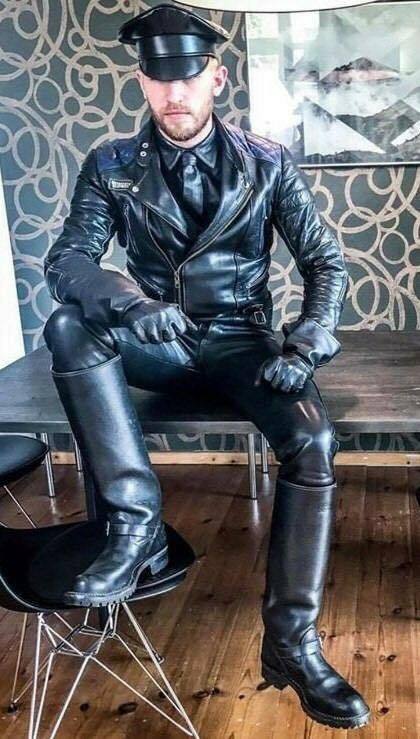 @LeatherScruff