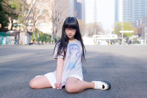 cosplayjapanesegirlidols:Cute Cosplay Girl KITAERI!...