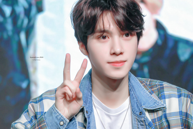 © Sweetie Crown | do not edit. (1, 2)