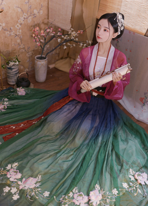 changan-moon:Chinese hanfu by 溯光十七